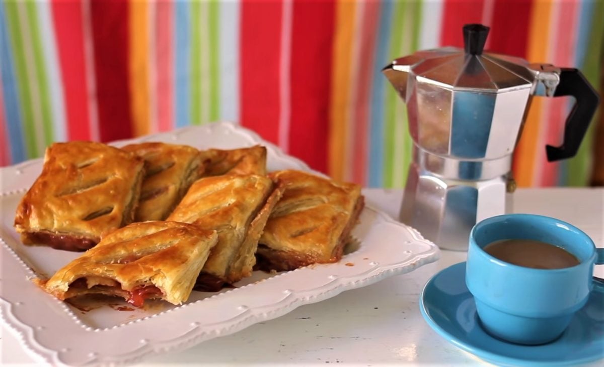 Pastelitos de Guayaba y Queso