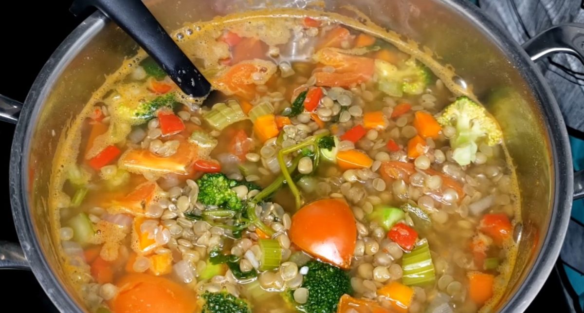 Sopa de lenteja