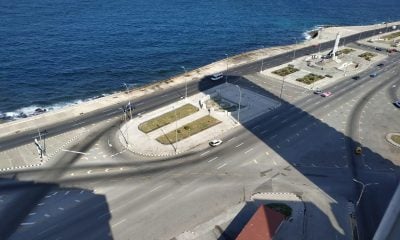 vista desde un edificio del malecón habanero