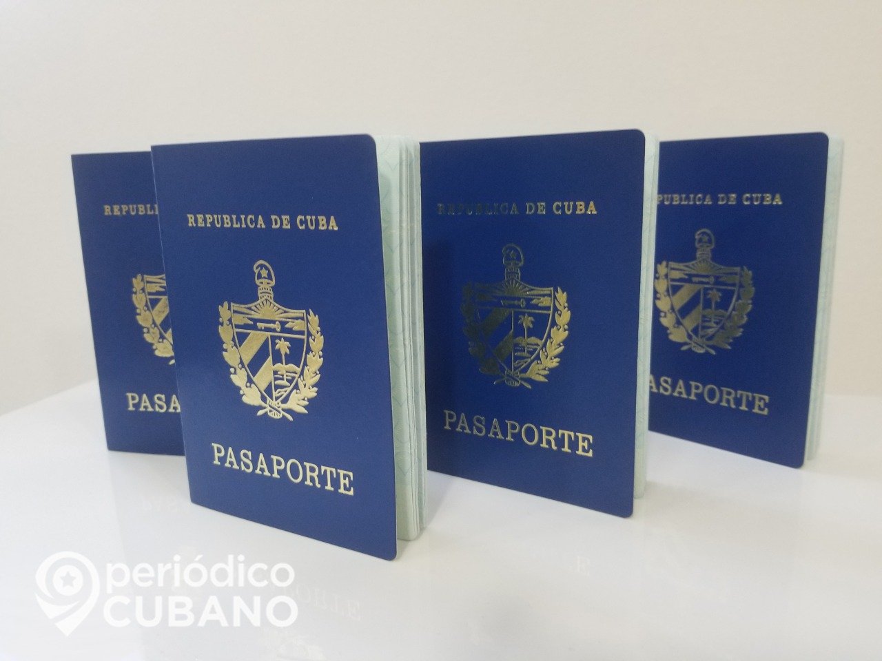 Otaola informa que el gobierno cubano rebajará el precio del pasaporte