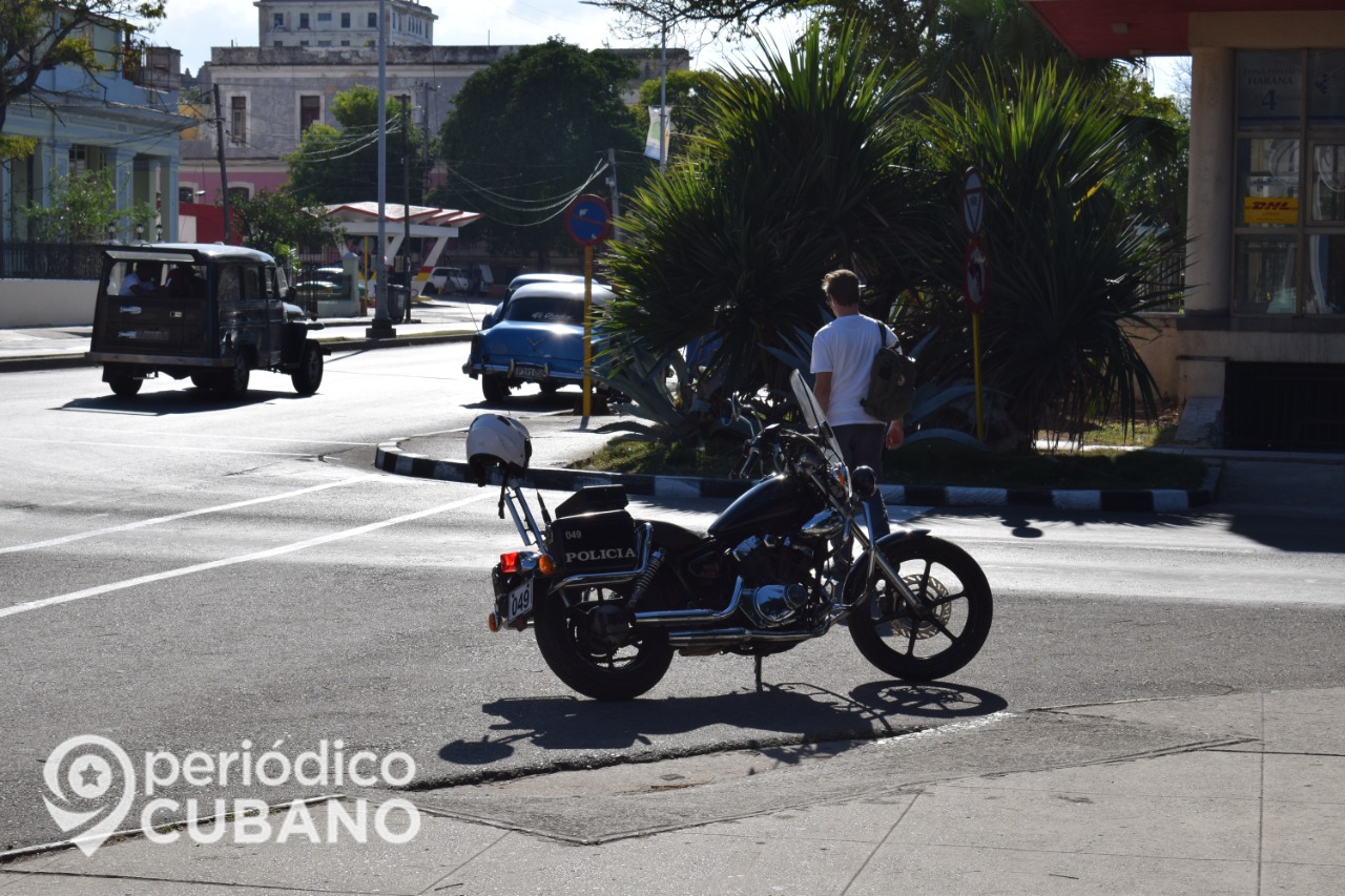 Cuba activa los Consejos de Defensa e incrementa la presencia policial por el Covid-19