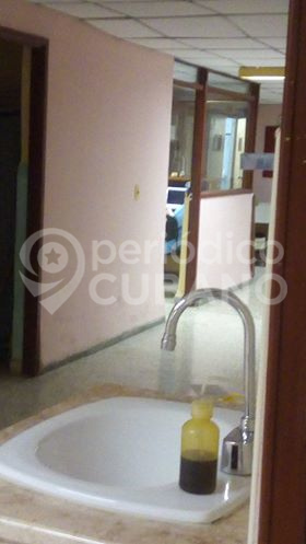 Salas de cuarentena donde estan los sospechos de tener coronavirus en el Instituto de Medicina Tropical Pedro Kourí en Cuba (1)
