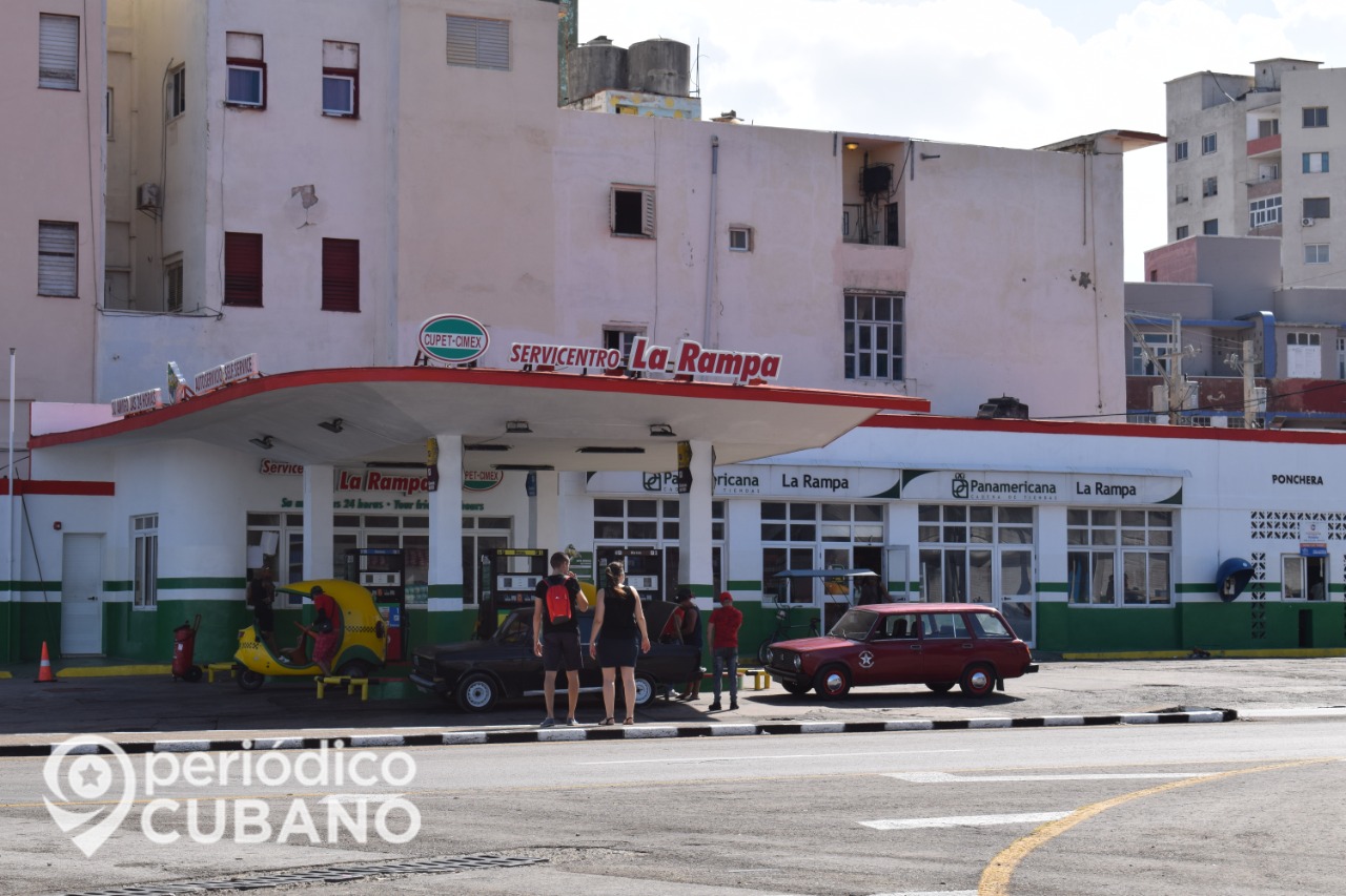 Si no cuenta con tarjeta magnética, no podrá echar combustible en Cuba