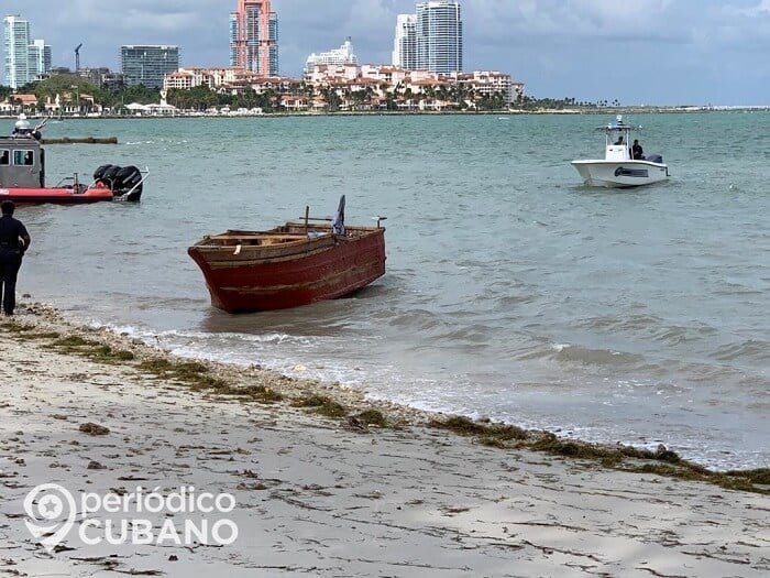 Con ayuda de un dron interceptaron a once balseros cubanos