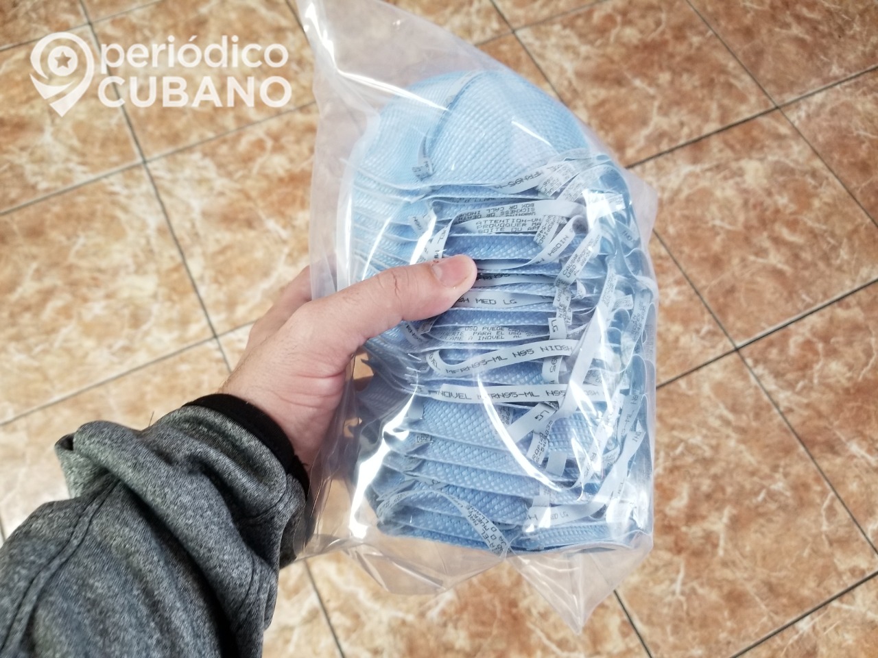 Gobierno cubano sanciona a 8 personas por robo de nasobucos ante el coronavirus