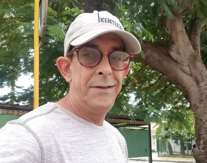 El humorista cubano Ulises Toirac revela que su padre está muy enfermo