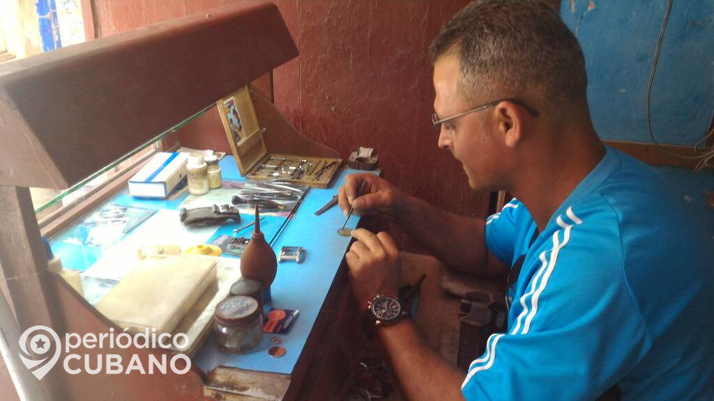 Cubanos podrían exportar, pero a través de empresas estatales
