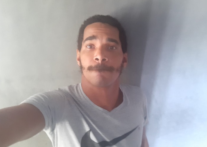 Detienen a Luis Manuel Otero Alcántara camino a la manifestación por Hansel Hernández