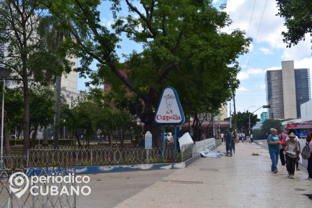 Reabre el Coppelia de La Habana 