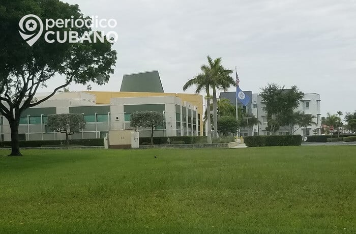 Subdirector de USCIS señala la falta de fundamento legal decisión de la Corte Suprema sobre DACA