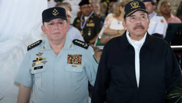Daniel Ortega y Julio César Avilés