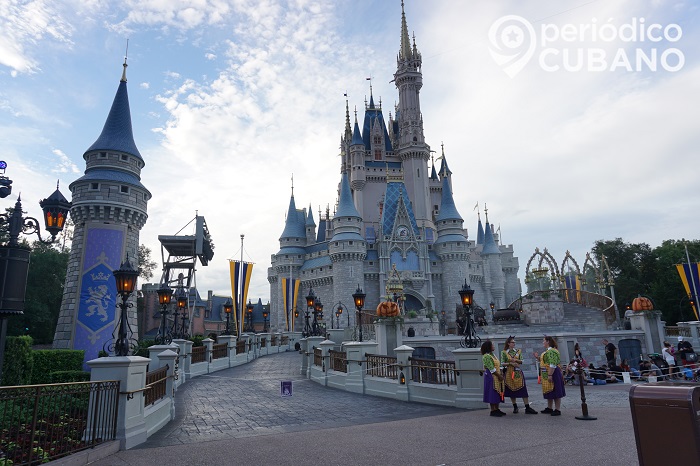 castillo de magic kingdown en disneyworld (14)