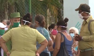 Medios oficiales aseguran que los cubanos son felices sin coleros, pero la escasez continúa