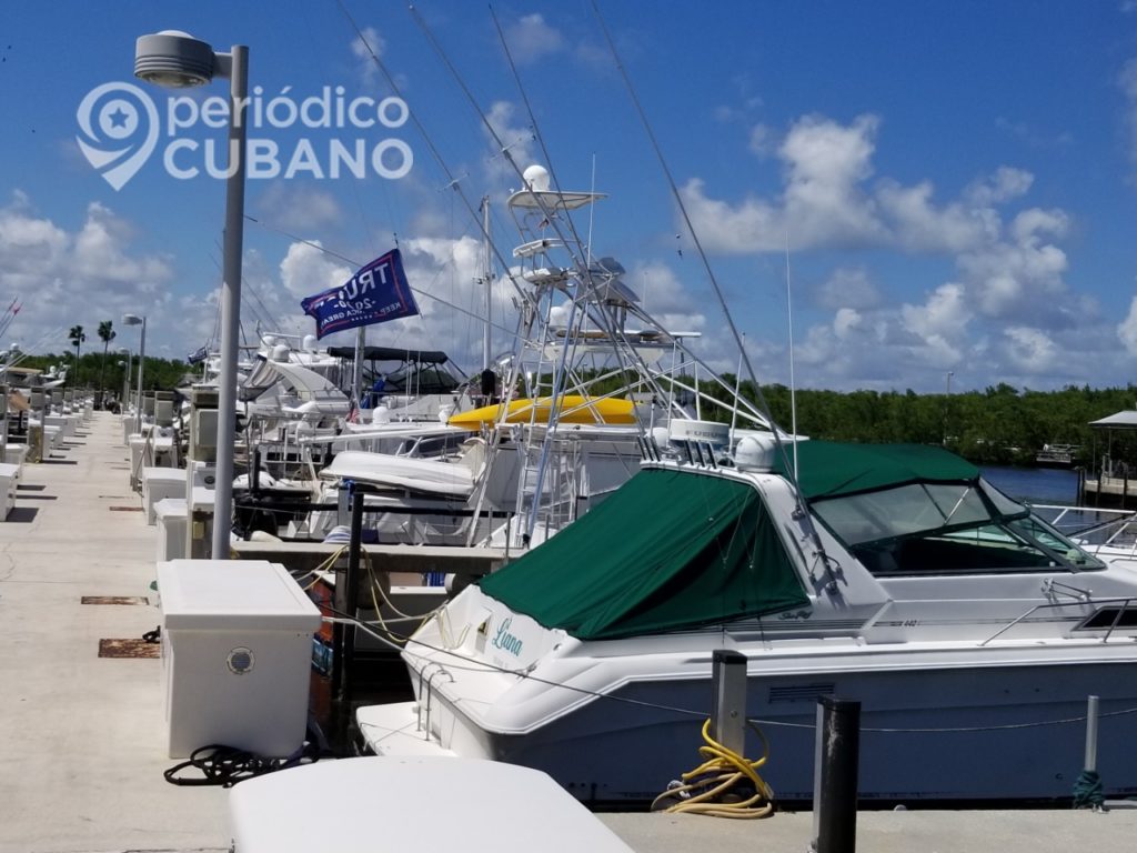 Condados de Miami-Dade y Broward reabren sus playas y puertos tras el paso de Isaías