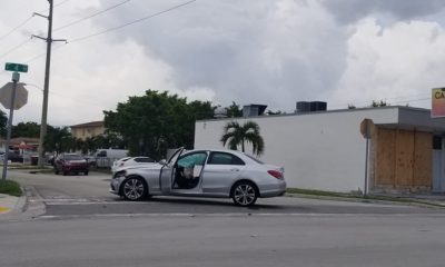 Joven cubano chocó en Hialeah cuando conducía un Mercedes Benz