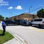 Tres vehículos chocan al mismo tiempo en calles de Hialeah