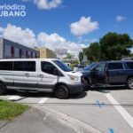 Tres vehículos chocan al mismo tiempo en calles de Hialeah