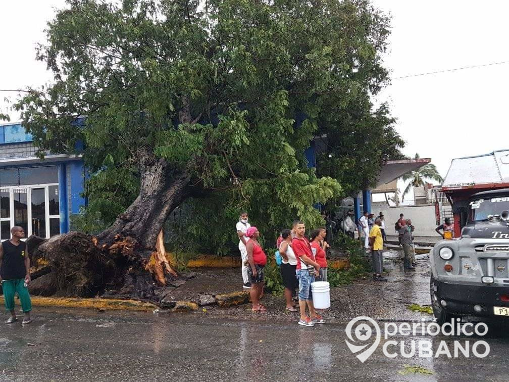 daños del ciclon laura en Santiago de Cuba (1)