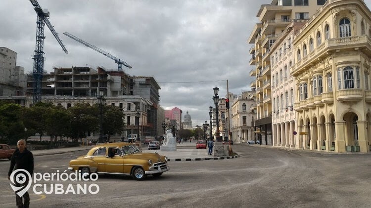 La construcción de hoteles continúa en medio del déficit de vivienda. (Periódico Cubano).