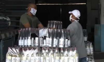 Policía cubana descubre y desmantela presunto comercio ilegal de bebidas en Santiago de Cuba