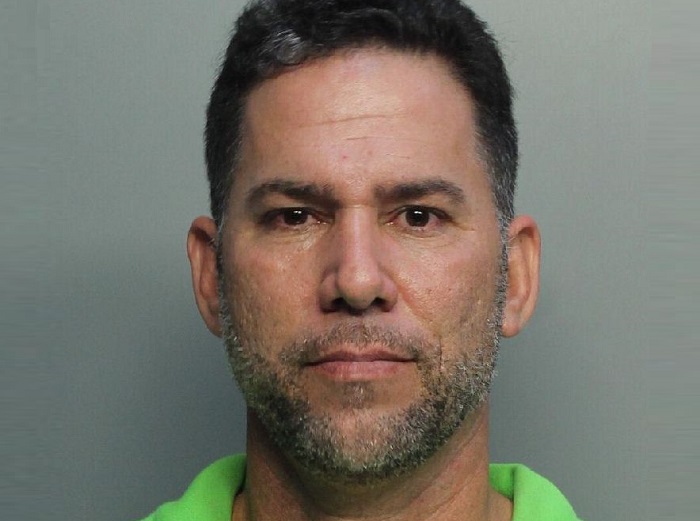 Cubano en Miami arrestado por disparar contra el coche de su ex esposa