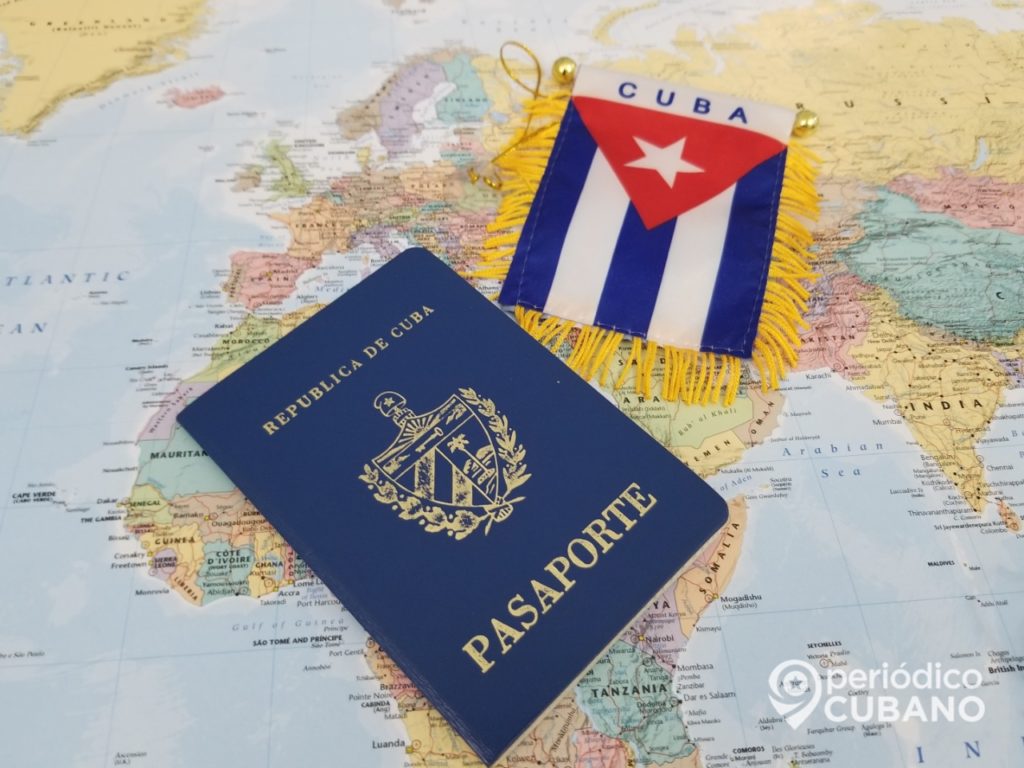 Cubanos que residan más de 24 meses en el exterior deberán pedir permiso de prórroga