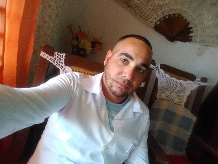 Psicólogo cubano alza su voz contra los comunistas: ¡son cobardes, maquiavélicos!