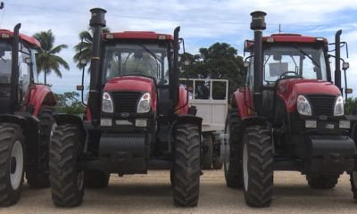 Importan tractores para la producción de azúcar en Ciego de Ávila
