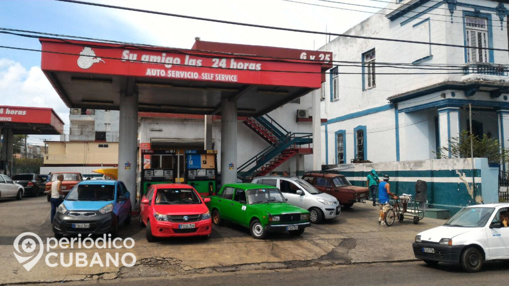 Cimex adopta modalidad de Etecsa para la venta de combustible en Cuba