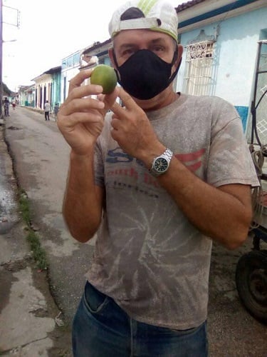 Vecino de Sancti Spíritus compró un solo limón a 10 pesos nacionales 
