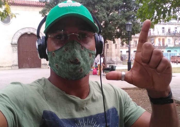 Detienen al rapero Maykel Osorbo para impedir que proteste en el Capitolio