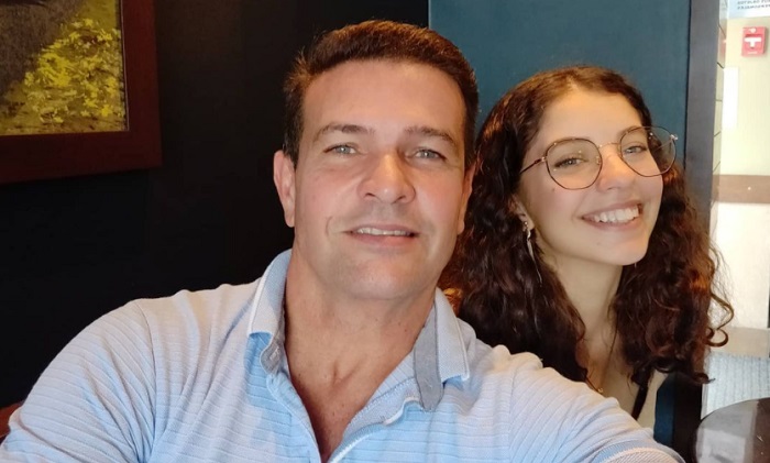 La emotiva felicitación del actor Orlando Fundichely a su hija Doris