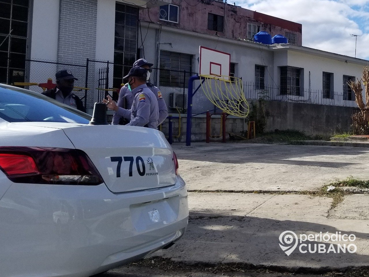 Gritan “¡batistianos!” a policías que golpearon a un trabajador en Ciego de Ávila