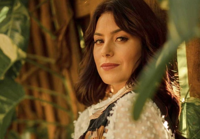 Aly Sánchez recuerda sus orígenes cubanos con nostálgica foto