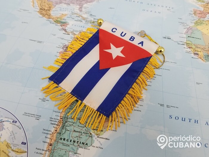 Talento cubano se suma a la lucha contra el covid-19 con Finglover, el llavero del futuro