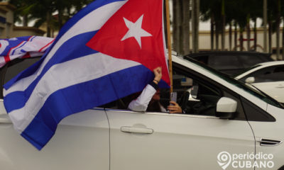 Bandera cubana en Miami