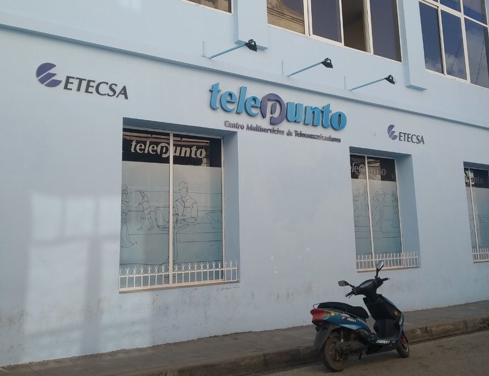  Etecsa instalará nuevos teléfonos fijos en La Habana