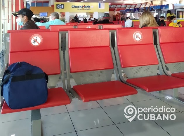 Joven desesperada por sacar a su novio cubano de la Isla, lleva casi 5 meses varado