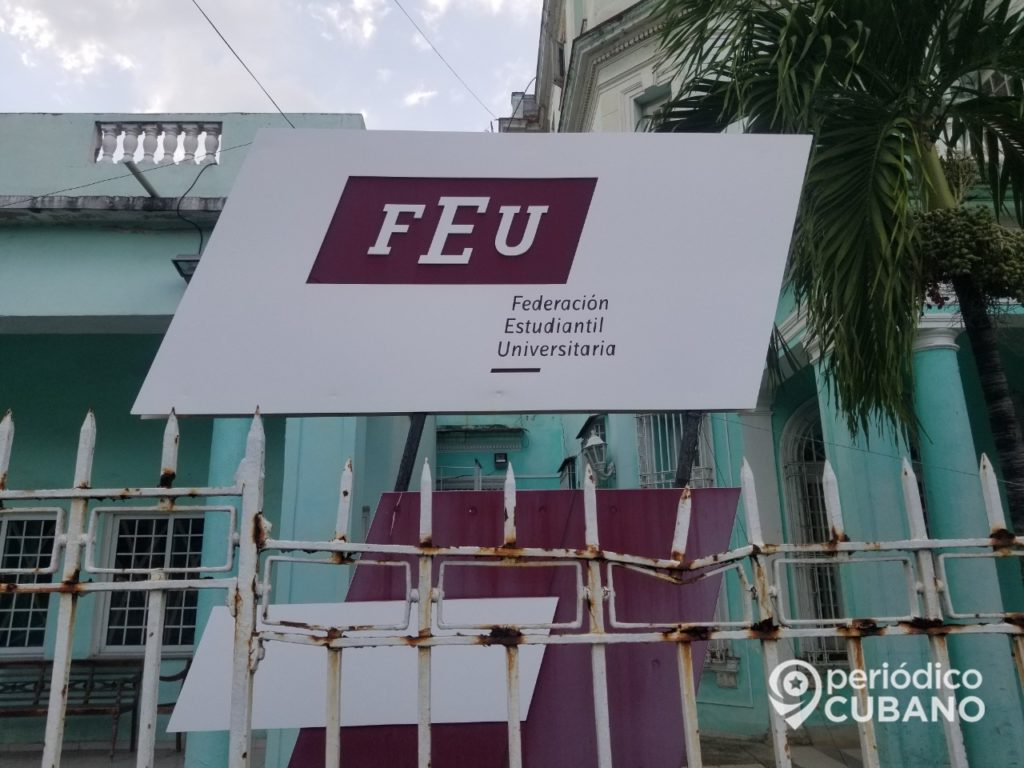 Universitarios cubanos retomarán las clases presenciales en septiembre 