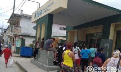 Bancos publican información en las últimas horas de la recogida de los dólares en Cuba