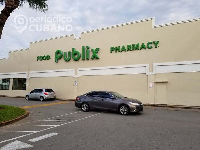 Tiroteo en un Publix de Palm Beach provoca la muerte de una mujer y un niño