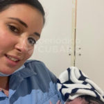 nace bebe en el aeropuerto internacional de Miami (4)