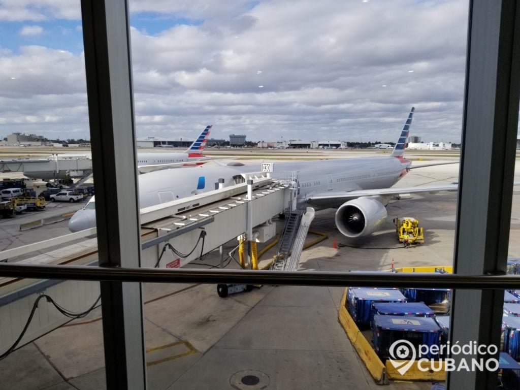  Aerolíneas de EEUU contratan más personal para suplir la demanda de vuelos