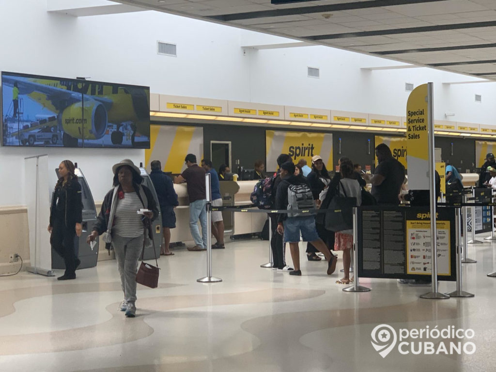 Amenaza de bomba obliga a cerrar el aeropuerto de Fort Lauderdale