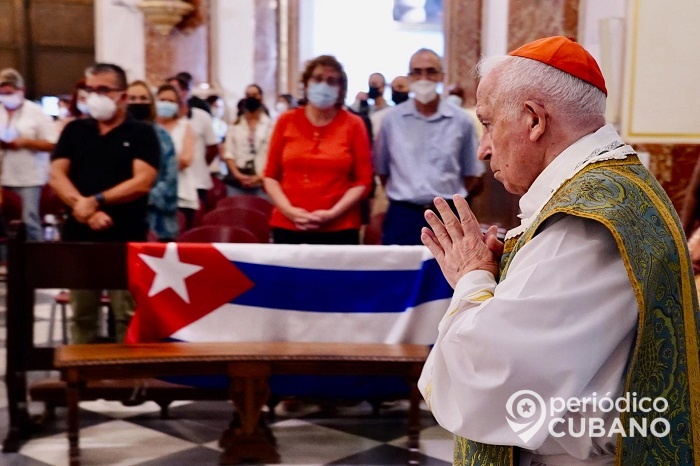 Cardenal de Valencia celebra misa para pedir el cese de la represión en Cuba