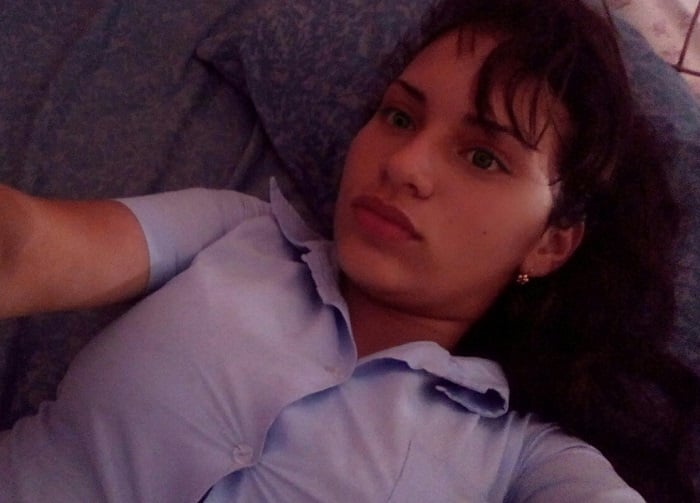 Joven cubana acusada de cuatro delitos por protestar pacíficamente en Placetas
