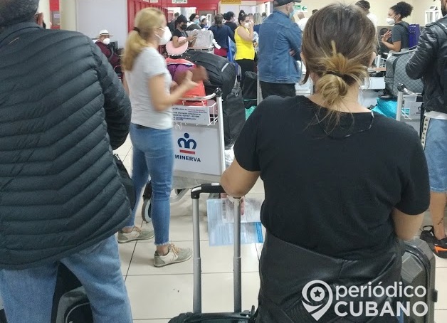 Más de 100 países cierran fronteras por variante Delta de COVID-19, Cuba no está entre ellos