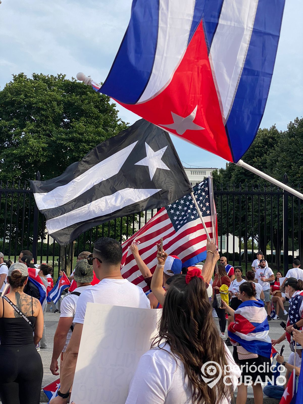 Cuba no está para lucir sus colores