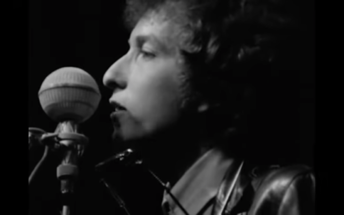 Bob Dylan acusado de abusar de una menor de edad