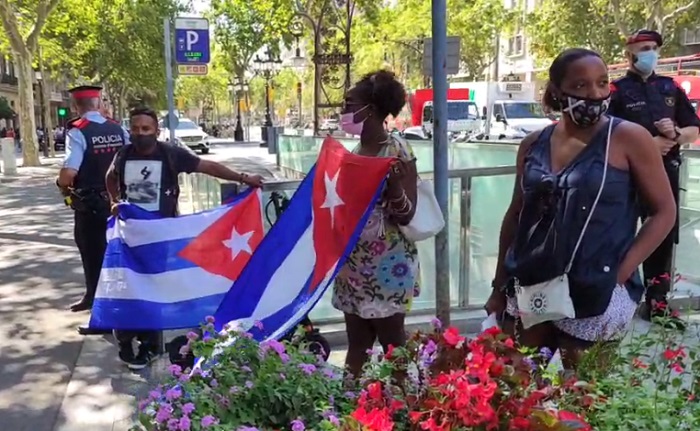 Consulado cubano en Barcelona se niega a recibir una carta de la AIECC